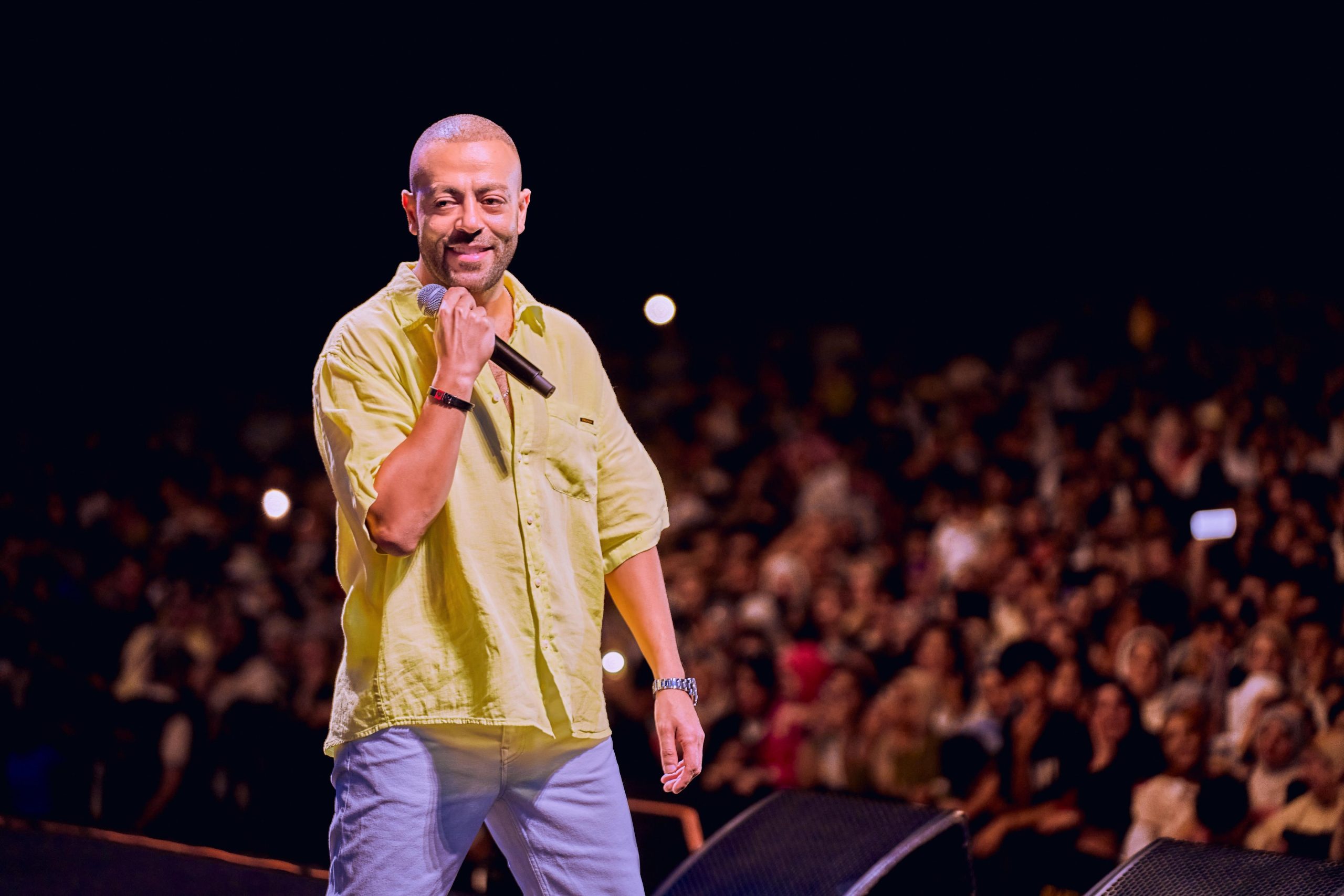 Tamer Ashour shines at Delta Capital’s Luxury Beach concert