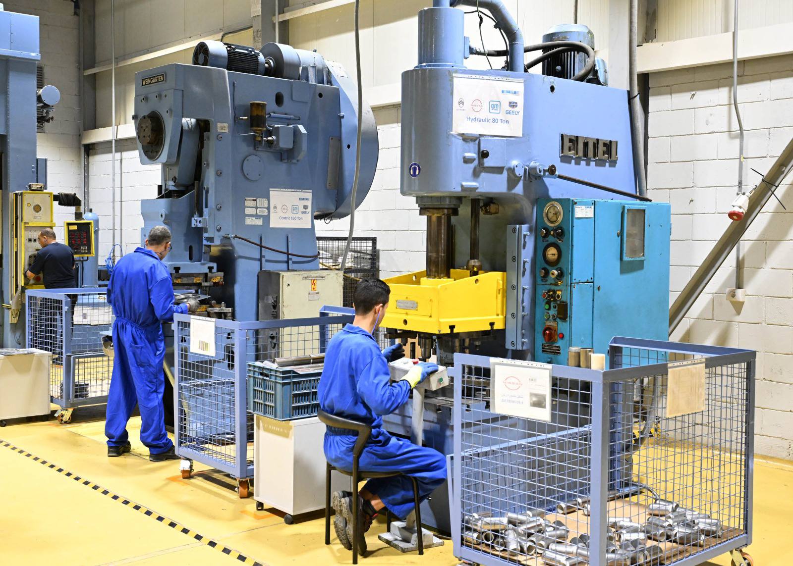 Madbouly tours major factories, reinforces push to localize industry, expand exports