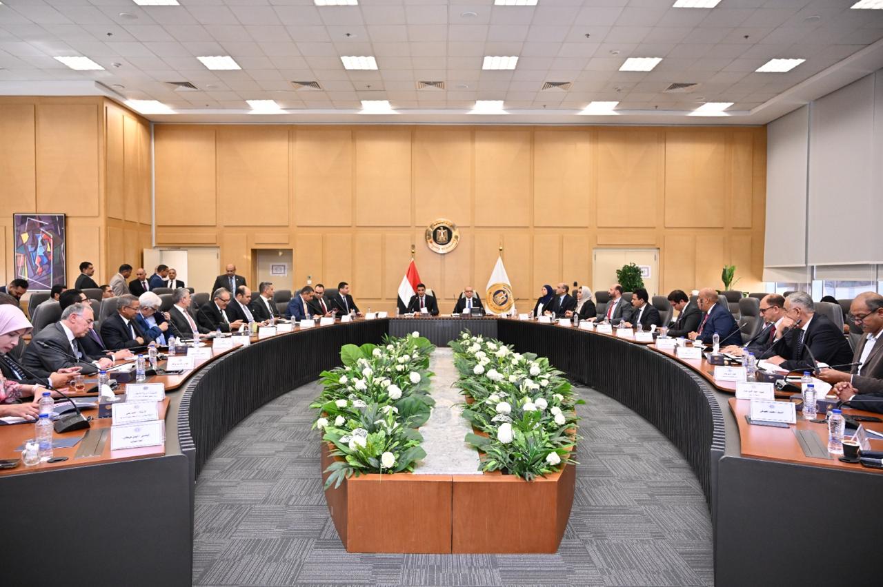 Egyptian government tackles steelmakers’ challenges, billet supply